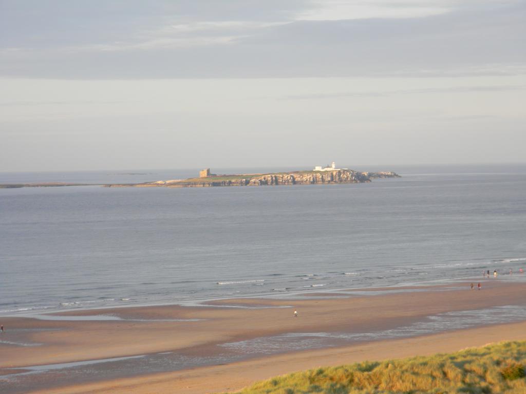 Ugiebrae House Bed & Breakfast North Sunderland ภายนอก รูปภาพ